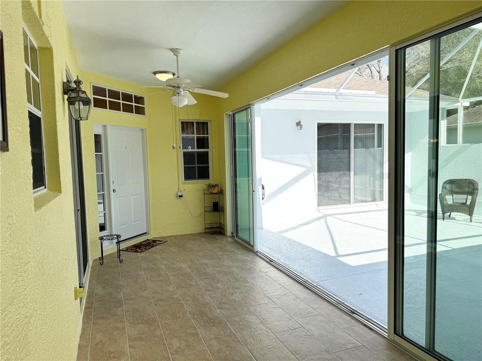 Active With Contract: $314,750 (2 beds, 2 baths, 1722 Square Feet)