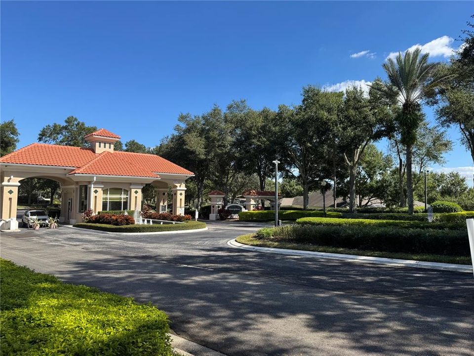 Active With Contract: $314,750 (2 beds, 2 baths, 1722 Square Feet)