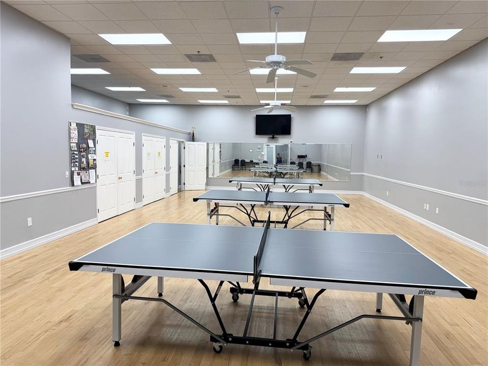 Active With Contract: $314,750 (2 beds, 2 baths, 1722 Square Feet)