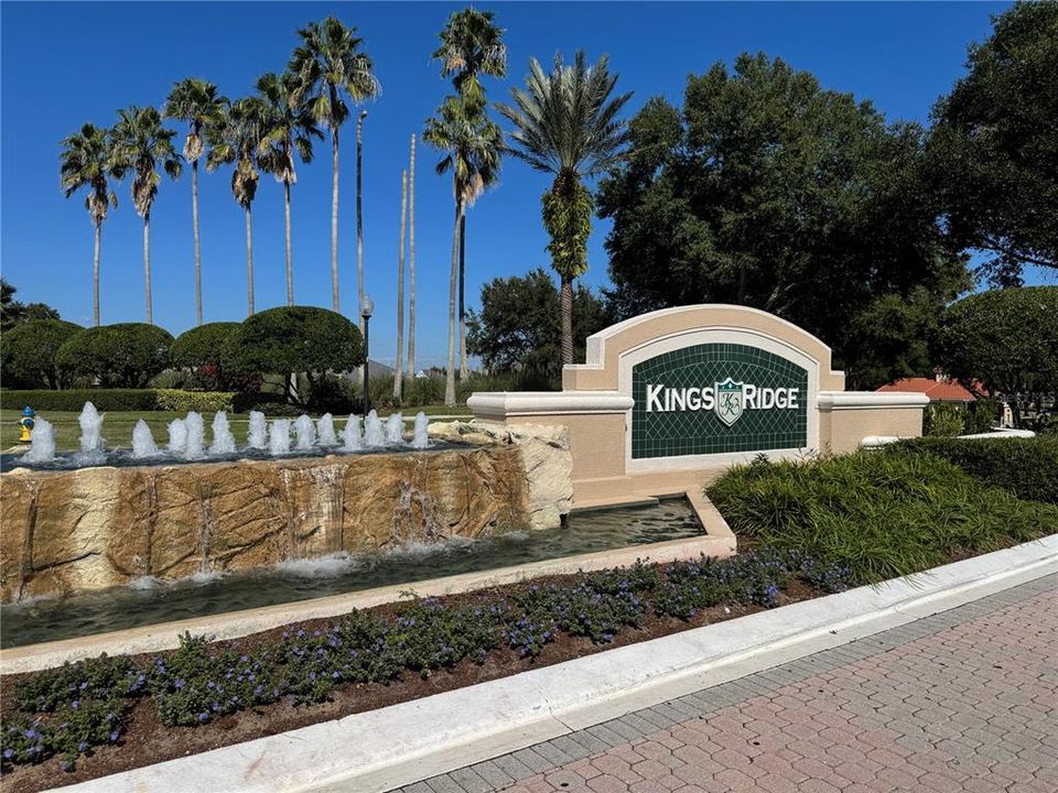 Active With Contract: $314,750 (2 beds, 2 baths, 1722 Square Feet)