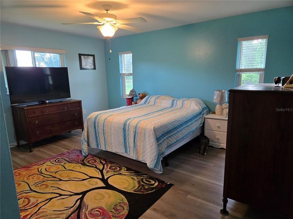 待售: $372,000 (3 贝兹, 2 浴室, 1532 平方英尺)