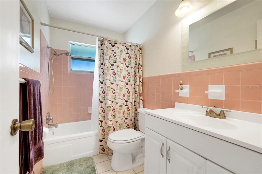 For Sale: $525,000 (3 beds, 2 baths, 1775 Square Feet)