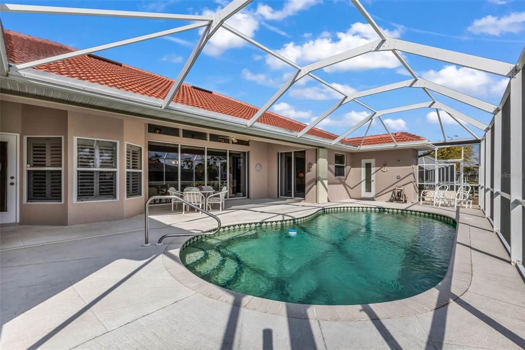 待售: $849,000 (3 贝兹, 2 浴室, 2495 平方英尺)