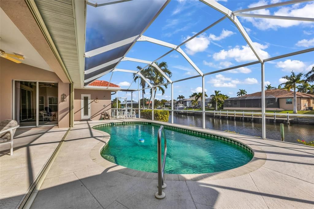 待售: $849,000 (3 贝兹, 2 浴室, 2495 平方英尺)