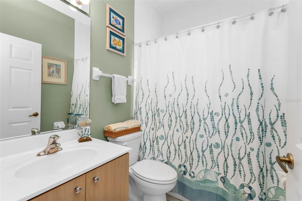 待售: $849,000 (3 贝兹, 2 浴室, 2495 平方英尺)