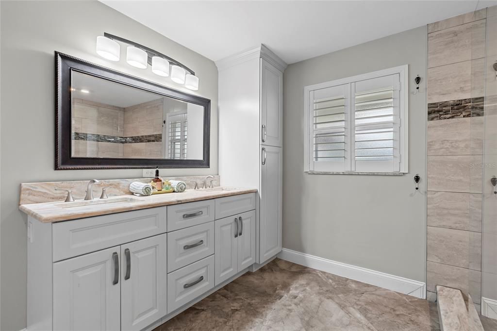 待售: $1,350,000 (3 贝兹, 2 浴室, 2124 平方英尺)