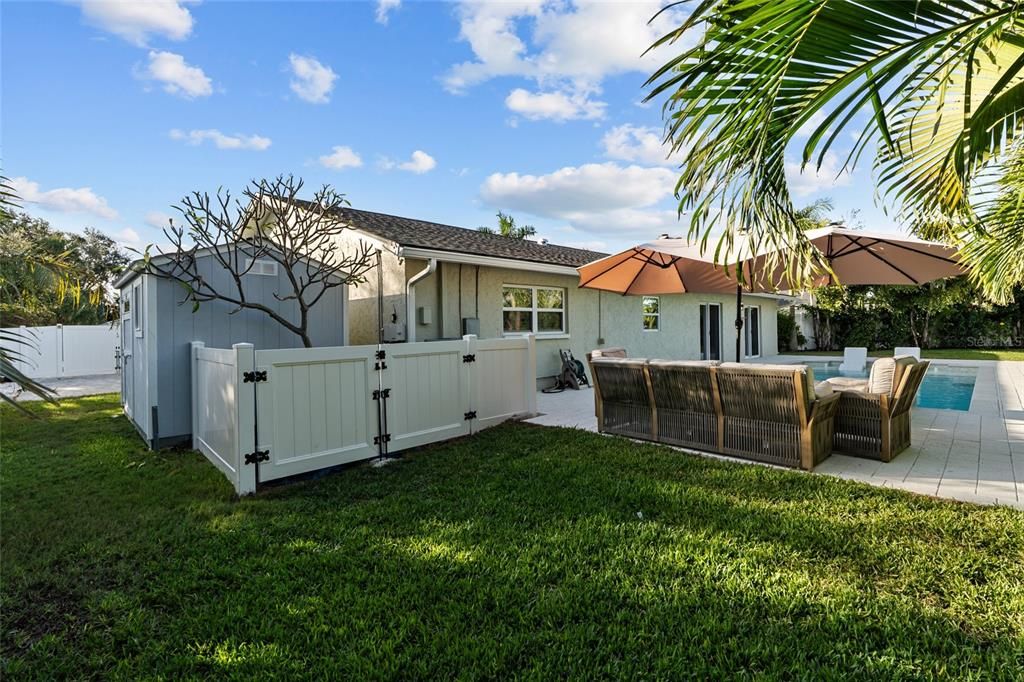 待售: $1,350,000 (3 贝兹, 2 浴室, 2124 平方英尺)