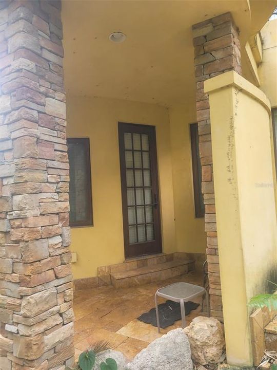 For Rent: $6,500 (5 beds, 3 baths, 3348 Square Feet)