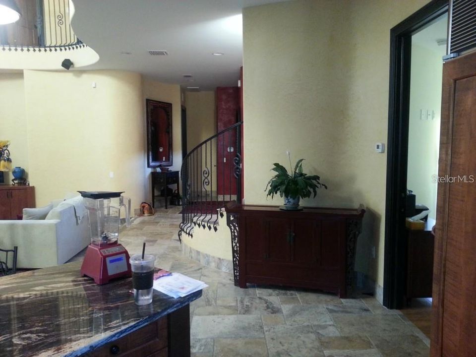 For Rent: $6,500 (5 beds, 3 baths, 3348 Square Feet)