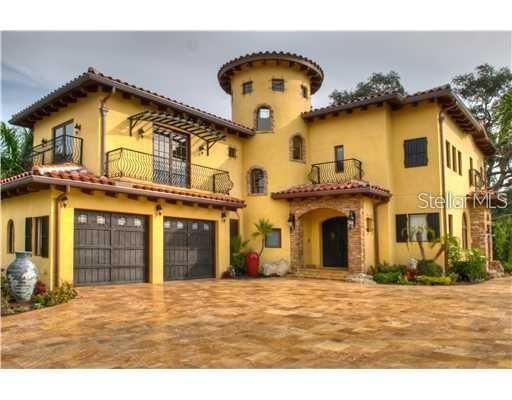 For Rent: $6,500 (5 beds, 3 baths, 3348 Square Feet)