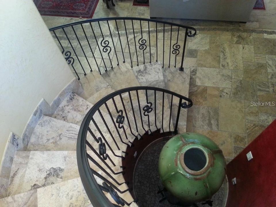 For Rent: $6,500 (5 beds, 3 baths, 3348 Square Feet)