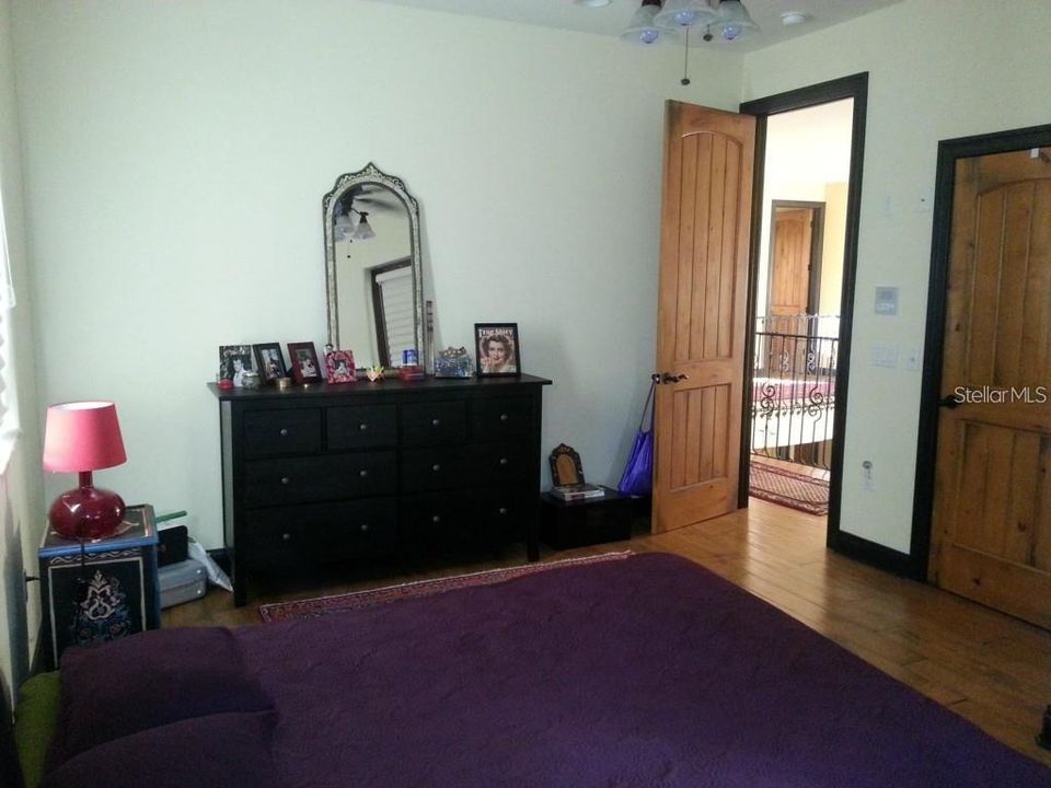 For Rent: $6,500 (5 beds, 3 baths, 3348 Square Feet)