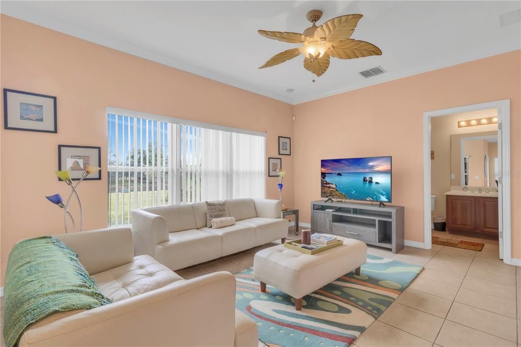 For Sale: $465,000 (4 beds, 3 baths, 2254 Square Feet)