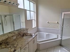 出租: $3,250 (3 贝兹, 2 浴室, 1920 平方英尺)