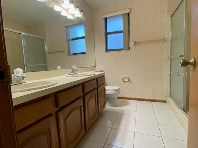 For Sale: $384,900 (3 beds, 2 baths, 1580 Square Feet)