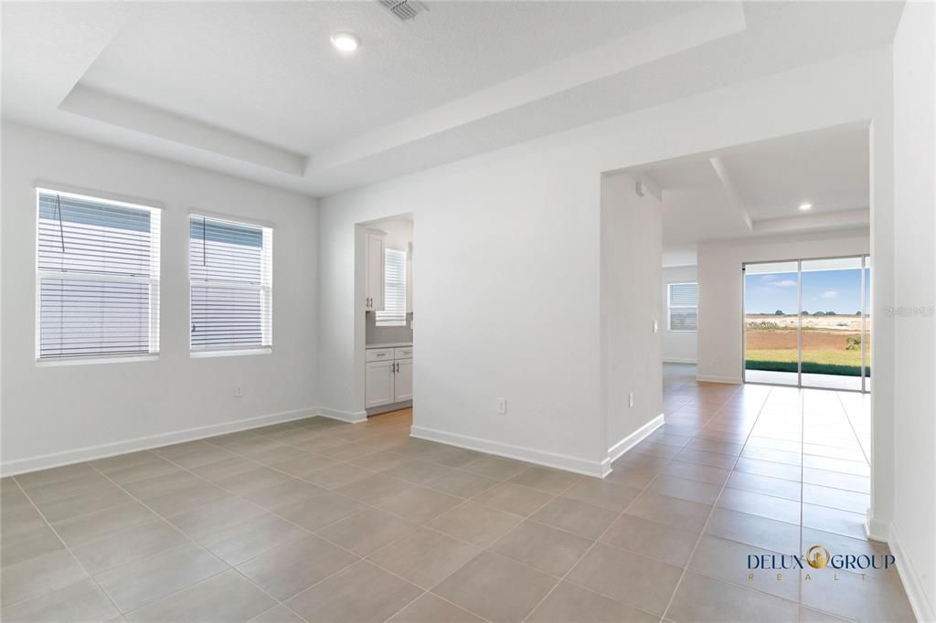 Active With Contract: $3,200 (4 beds, 3 baths, 2532 Square Feet)