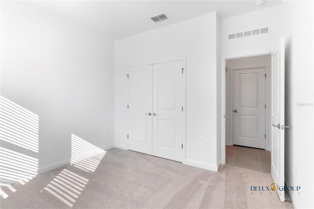 Active With Contract: $3,200 (4 beds, 3 baths, 2532 Square Feet)