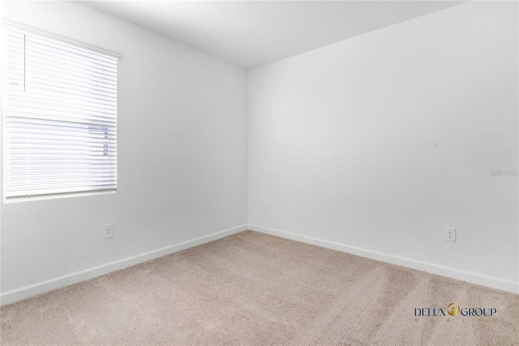 Active With Contract: $3,200 (4 beds, 3 baths, 2532 Square Feet)