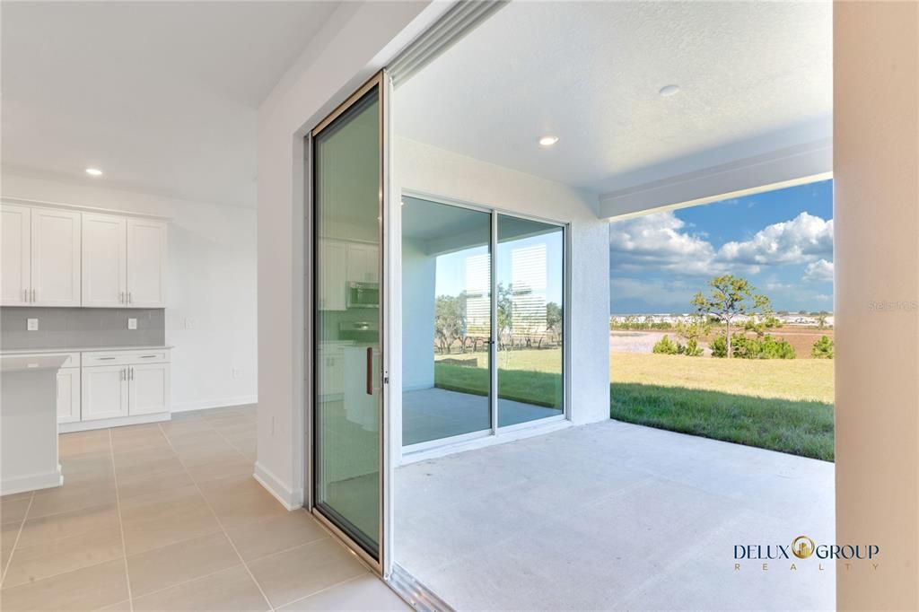 Active With Contract: $3,200 (4 beds, 3 baths, 2532 Square Feet)