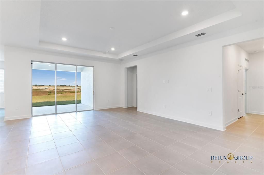 Active With Contract: $3,200 (4 beds, 3 baths, 2532 Square Feet)