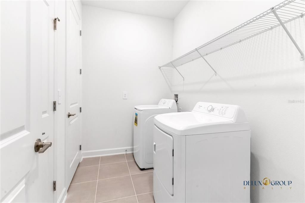 Active With Contract: $3,200 (4 beds, 3 baths, 2532 Square Feet)