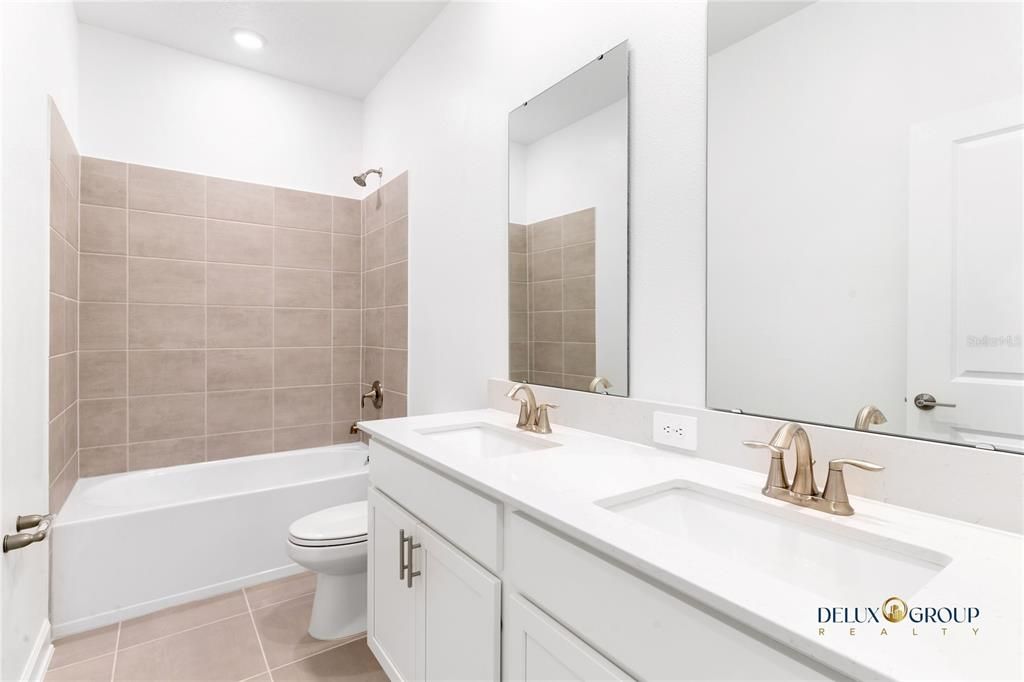 Active With Contract: $3,200 (4 beds, 3 baths, 2532 Square Feet)