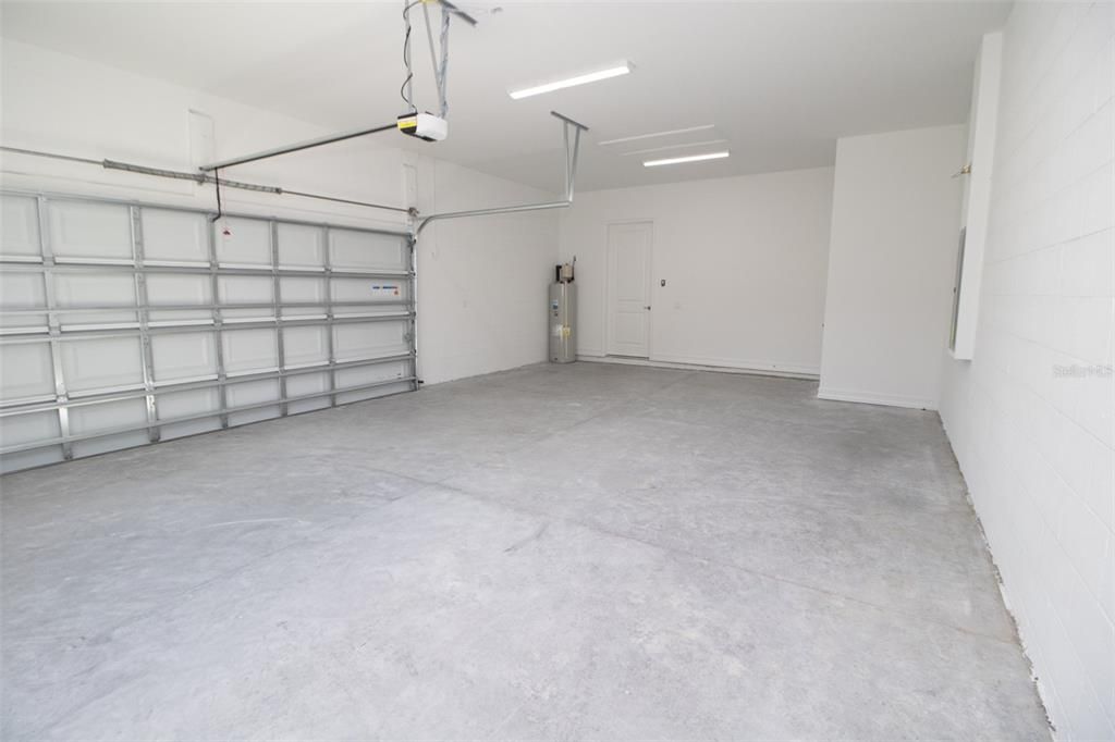 На продажу: $595,000 (3 спален, 3 ванн, 2606 Квадратных фут)