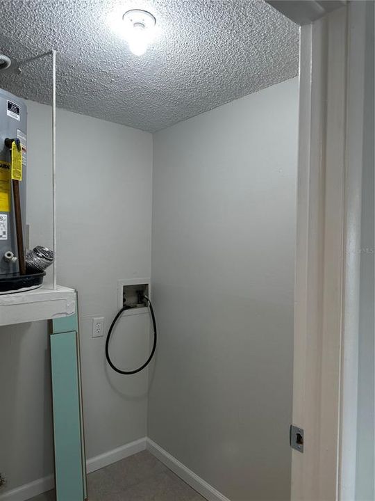 В аренду: $1,650 (2 спален, 2 ванн, 915 Квадратных фут)