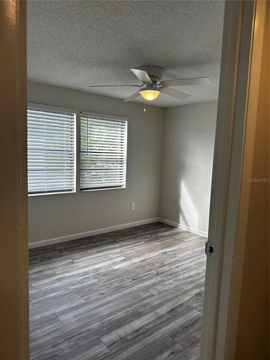 В аренду: $1,650 (2 спален, 2 ванн, 915 Квадратных фут)