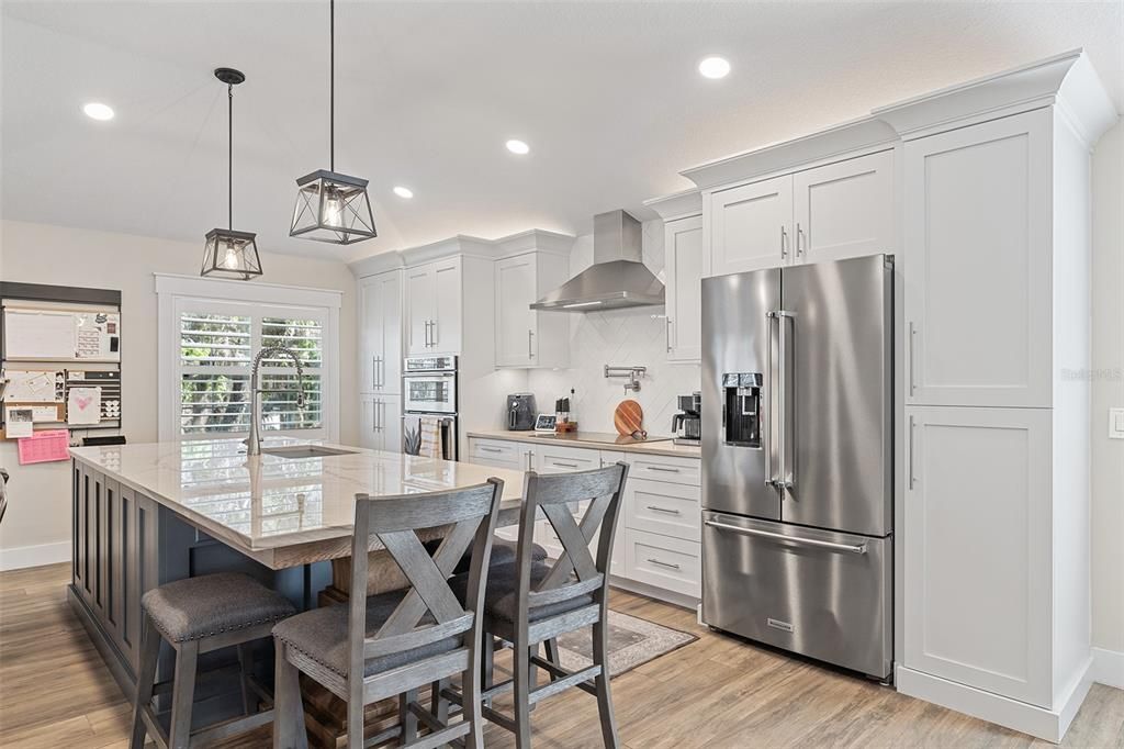 На продажу: $784,000 (4 спален, 2 ванн, 2503 Квадратных фут)