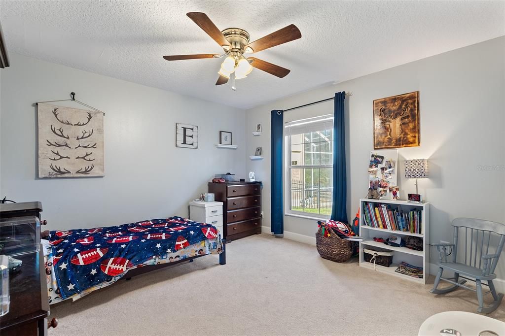 На продажу: $784,000 (4 спален, 2 ванн, 2503 Квадратных фут)