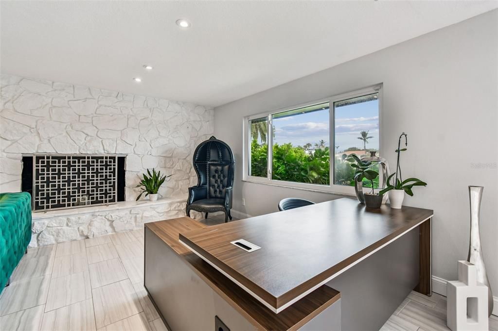 На продажу: $2,600,000 (5 спален, 3 ванн, 3463 Квадратных фут)