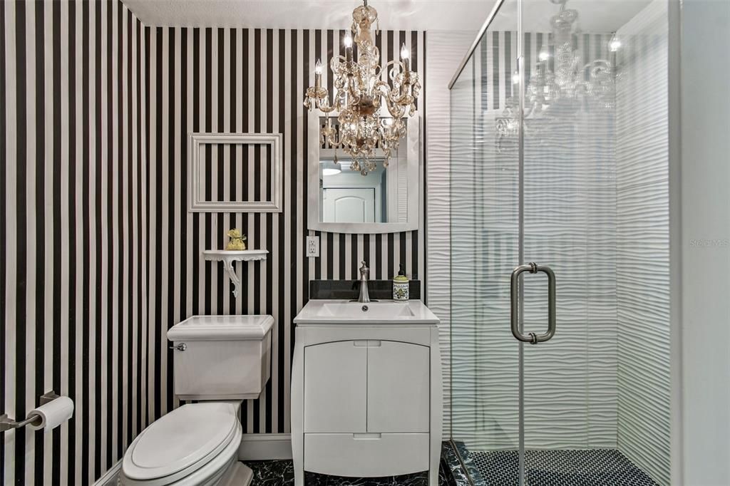 На продажу: $2,600,000 (5 спален, 3 ванн, 3463 Квадратных фут)