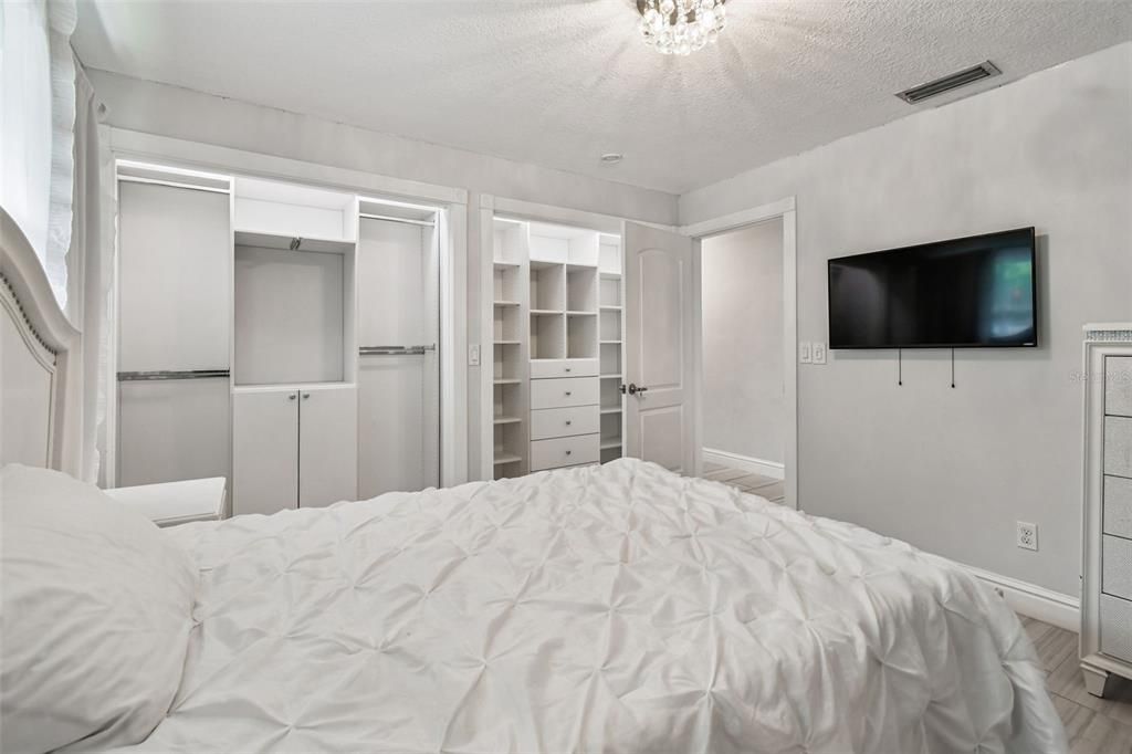 На продажу: $2,600,000 (5 спален, 3 ванн, 3463 Квадратных фут)