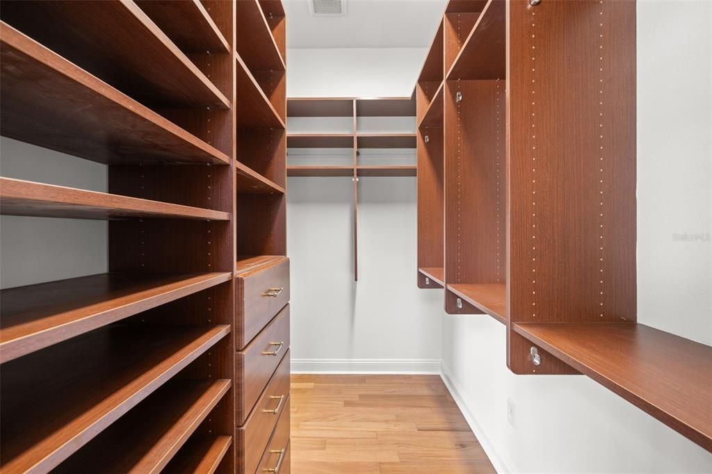 待售: $2,995,000 (5 贝兹, 6 浴室, 4456 平方英尺)