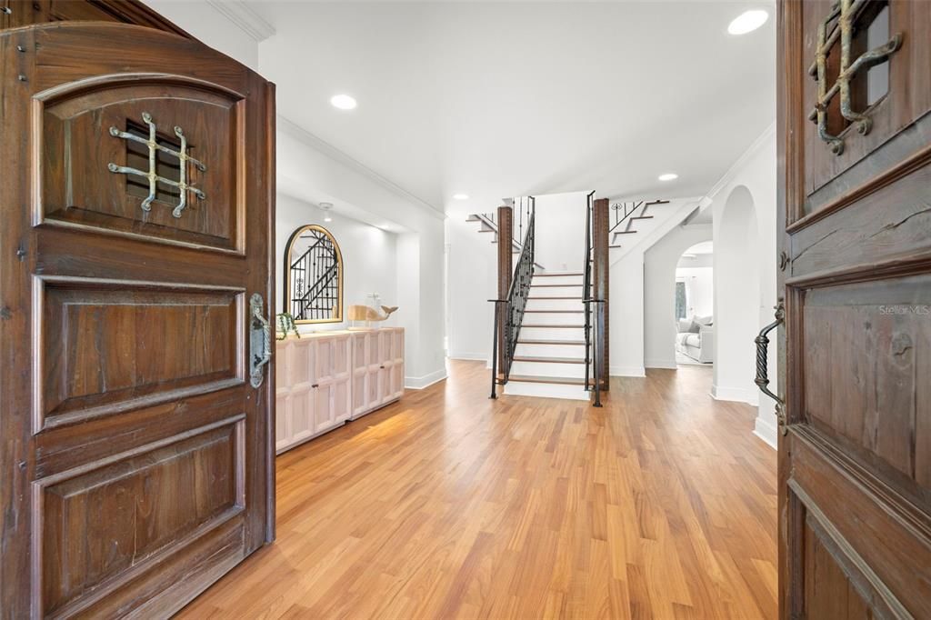 待售: $2,995,000 (5 贝兹, 6 浴室, 4456 平方英尺)