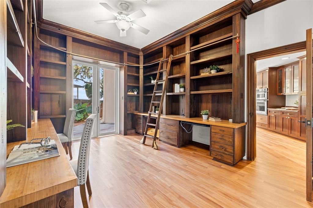 待售: $2,995,000 (5 贝兹, 6 浴室, 4456 平方英尺)