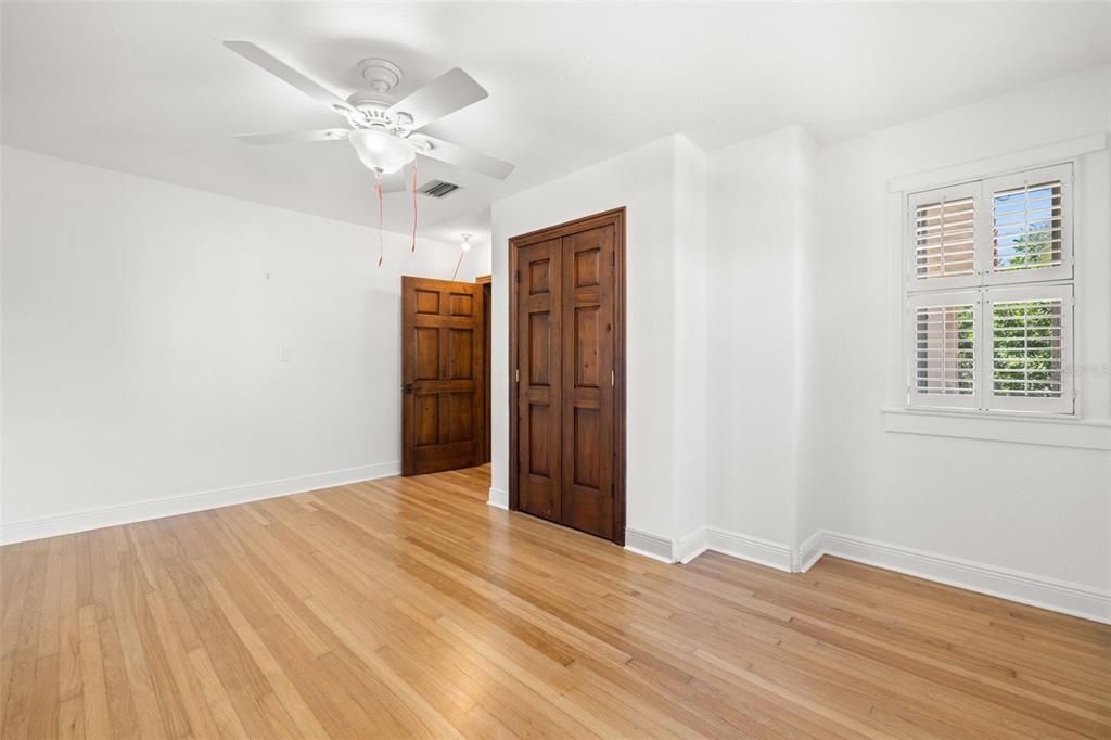 待售: $2,995,000 (5 贝兹, 6 浴室, 4456 平方英尺)