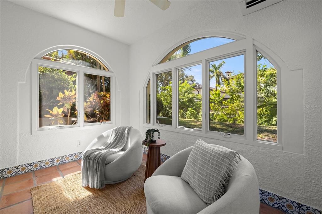 待售: $2,995,000 (5 贝兹, 6 浴室, 4456 平方英尺)