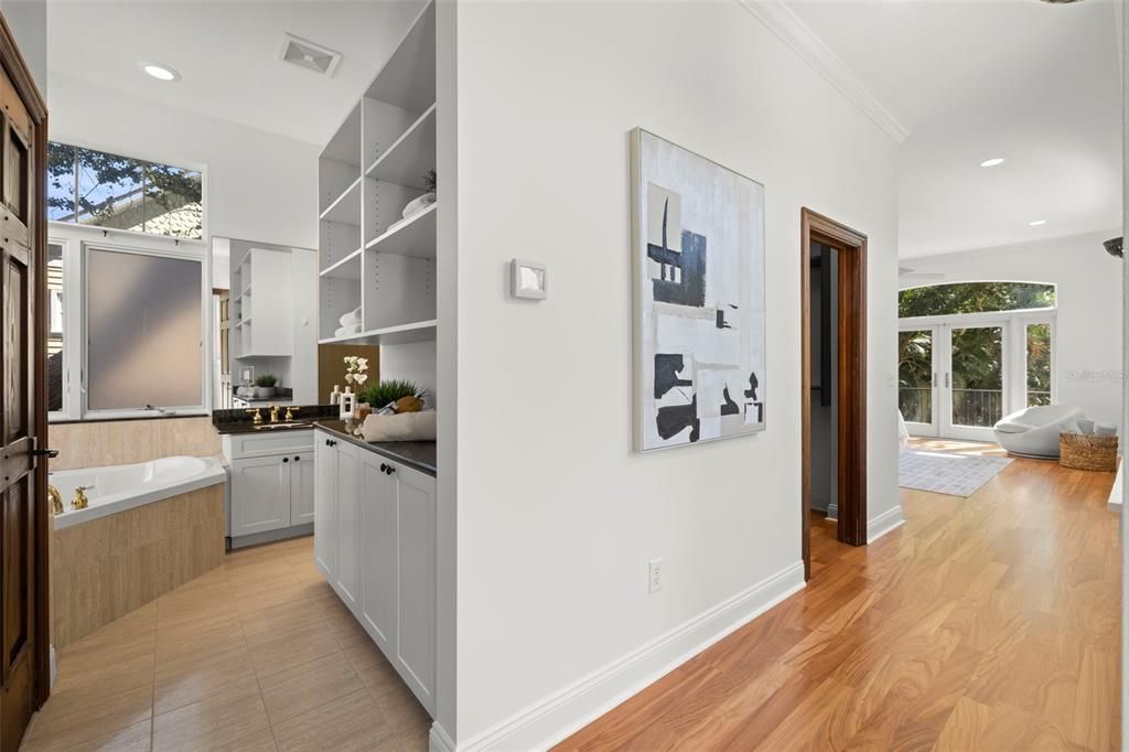 待售: $2,995,000 (5 贝兹, 6 浴室, 4456 平方英尺)