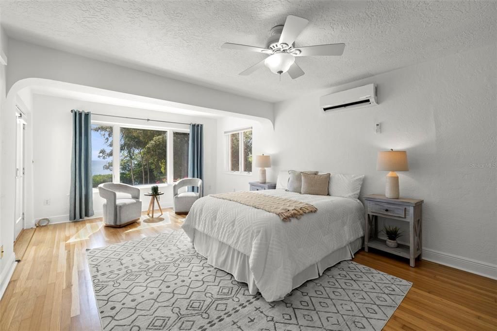 待售: $2,995,000 (5 贝兹, 6 浴室, 4456 平方英尺)