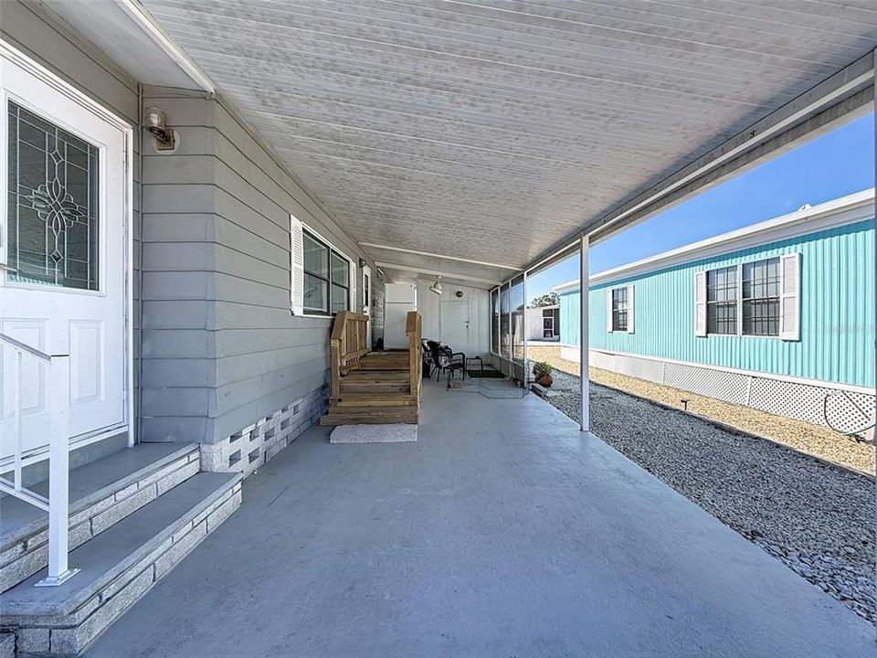 For Sale: $154,900 (2 beds, 2 baths, 1144 Square Feet)