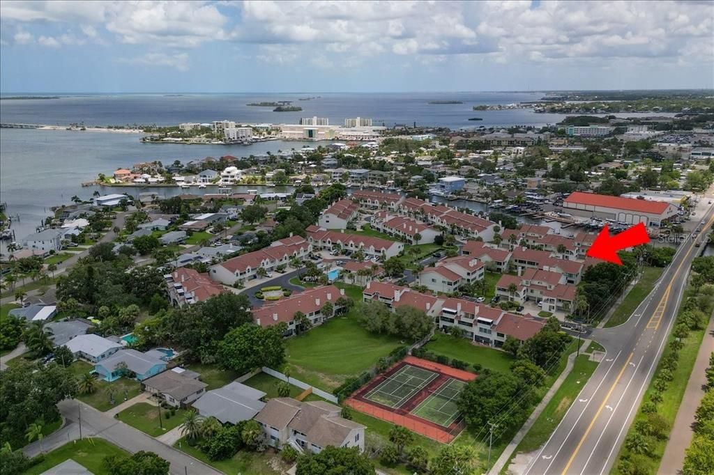 For Sale: $340,000 (2 beds, 2 baths, 1107 Square Feet)