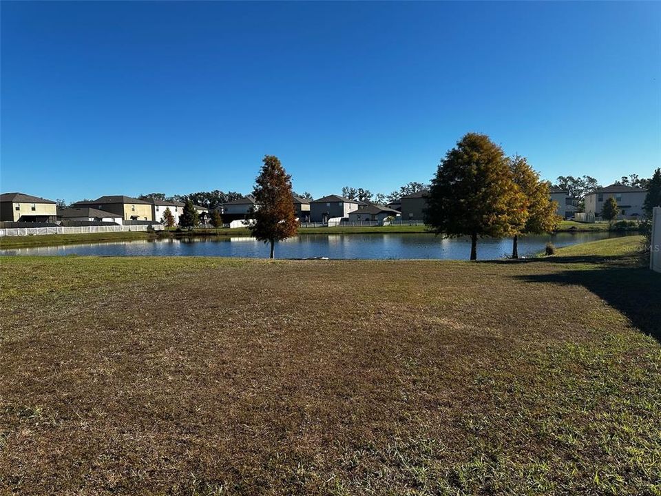 待售: $369,900 (4 贝兹, 2 浴室, 1914 平方英尺)