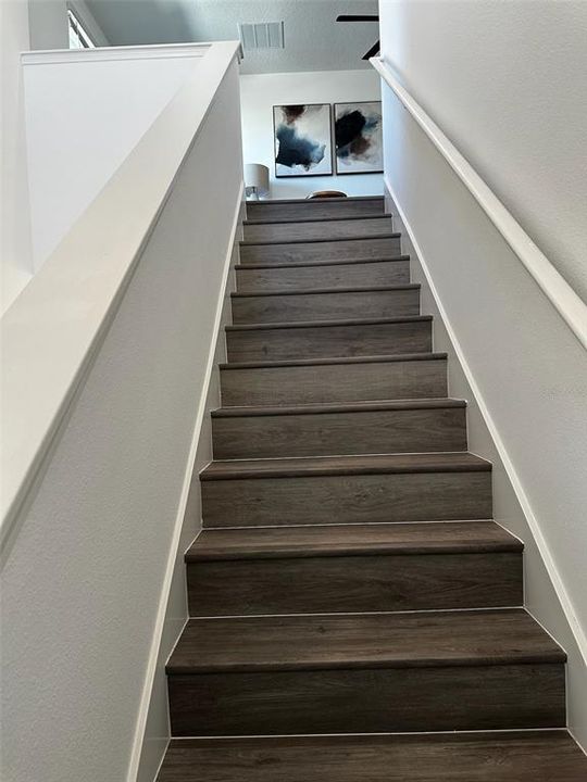 待售: $369,900 (4 贝兹, 2 浴室, 1914 平方英尺)