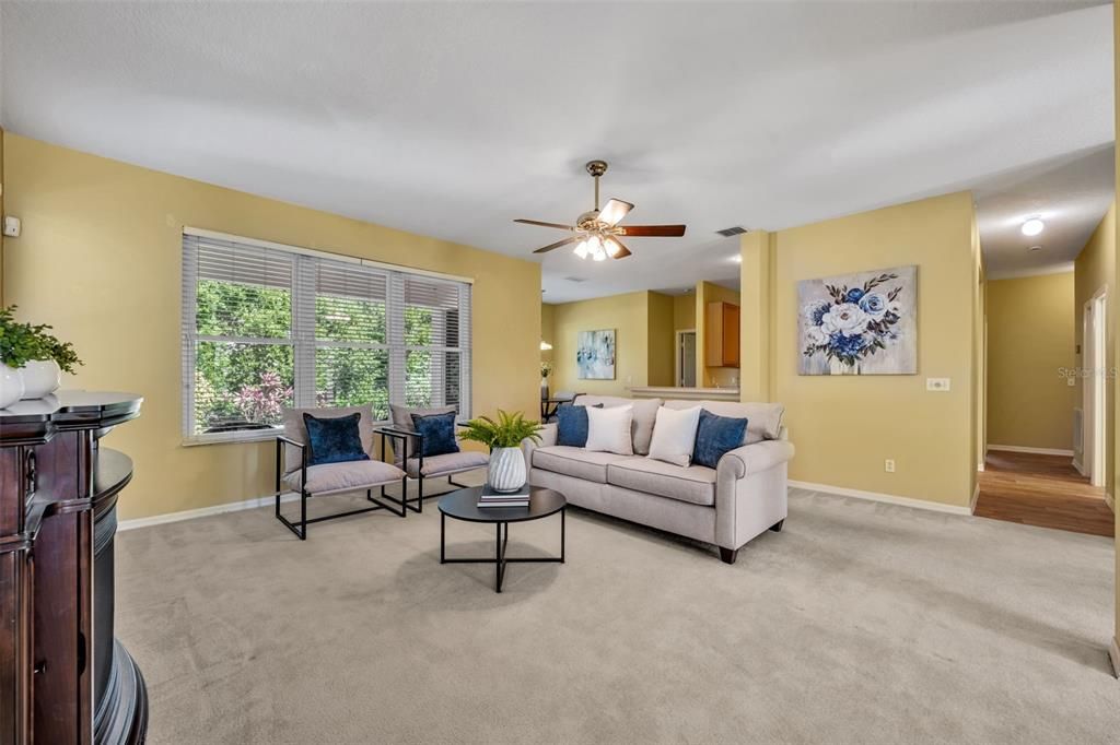 Active With Contract: $385,000 (3 beds, 2 baths, 1772 Square Feet)