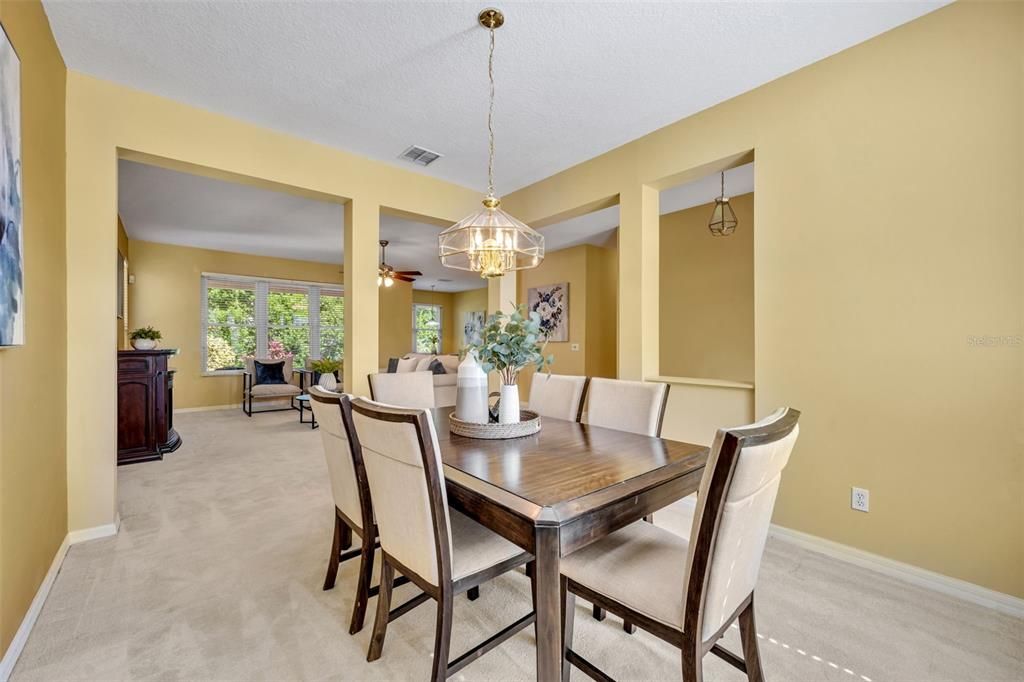 Active With Contract: $385,000 (3 beds, 2 baths, 1772 Square Feet)