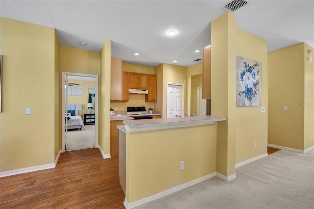 Active With Contract: $385,000 (3 beds, 2 baths, 1772 Square Feet)