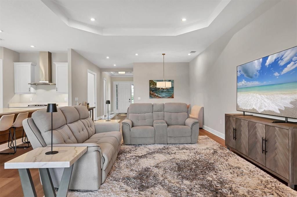 For Sale: $740,000 (3 beds, 3 baths, 2433 Square Feet)