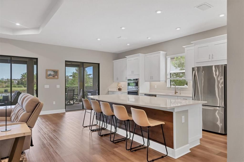 For Sale: $740,000 (3 beds, 3 baths, 2433 Square Feet)